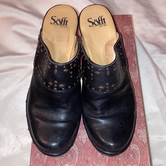 EUC Sofft Laurel Black leather clog with stud detail women’s size 9.5. - Picture 2 of 8